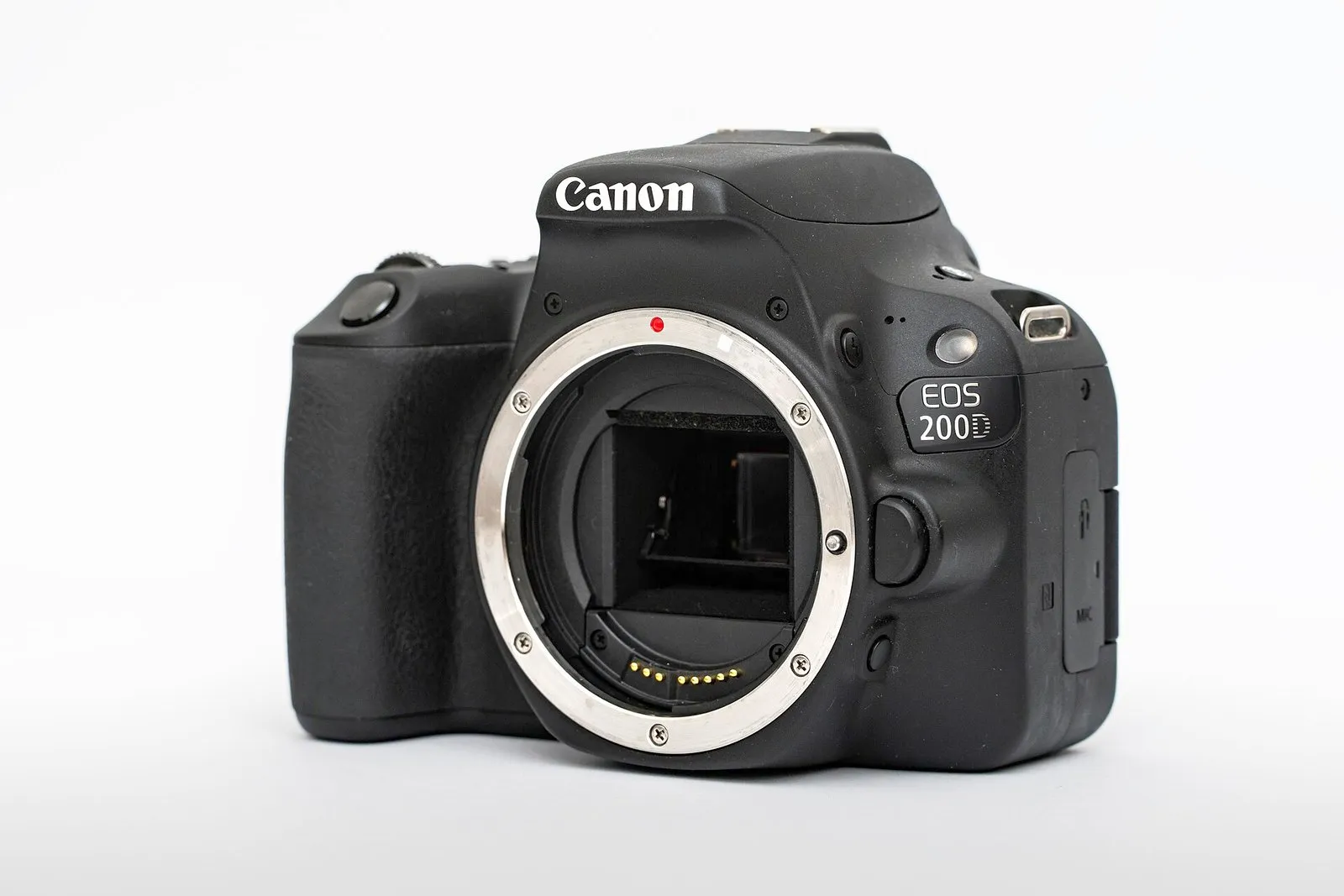 Canon EOS 250D kit 18-55 мм, пробег 9 тыс. — Фото 4 из 4