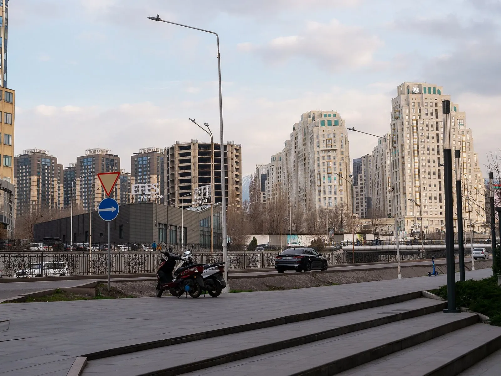 1-комнатная квартира, 42 м², 5/9 этаж, ЖК Asyl Arman — Фото 4 из 4