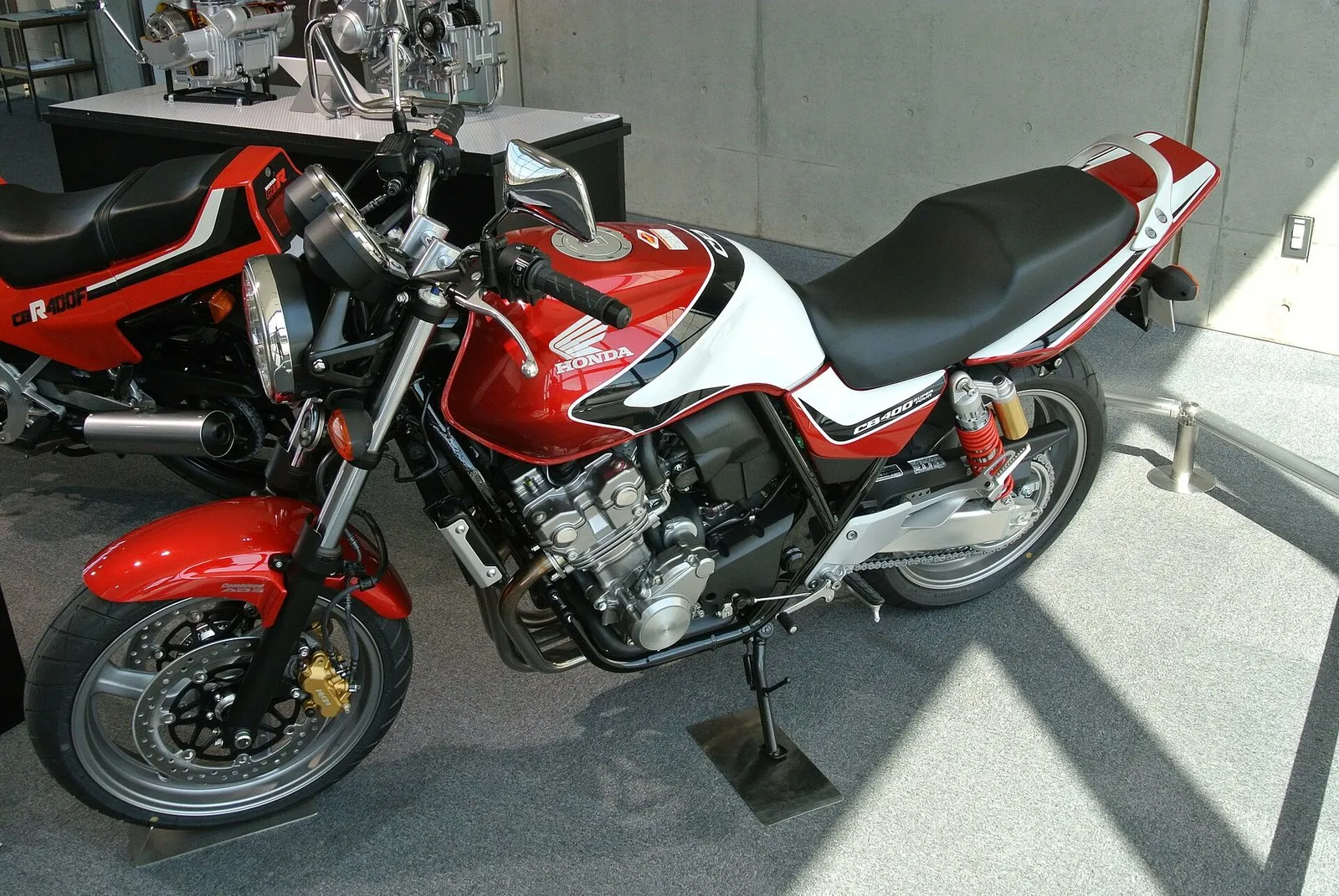 Honda CB400 Super Four 2012 г., 399 см³
