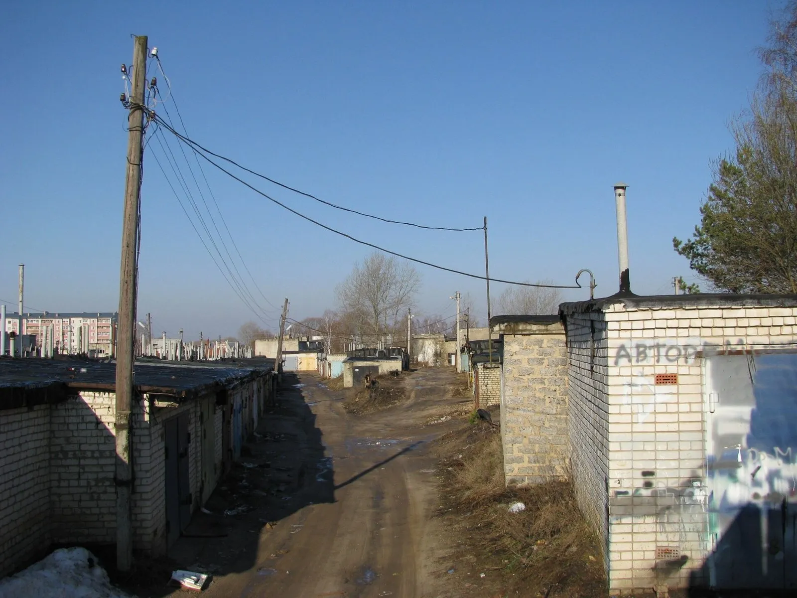 Гараж 22 м² в кооперативе, смотровая яма, Жетысуский район — Фото 2 из 3