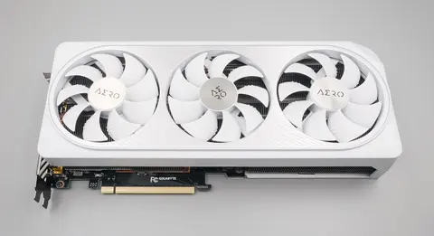 Видеокарта MSI GeForce RTX 4070 Ventus 2X 12 ГБ