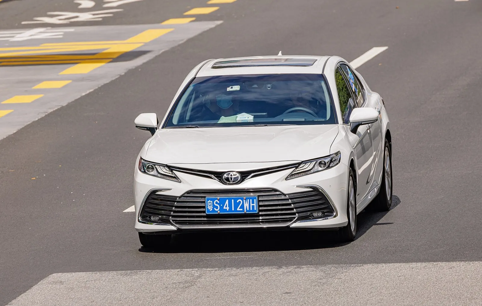Toyota Camry 2019 г., 2.5 л, автомат — Фото 6 из 6