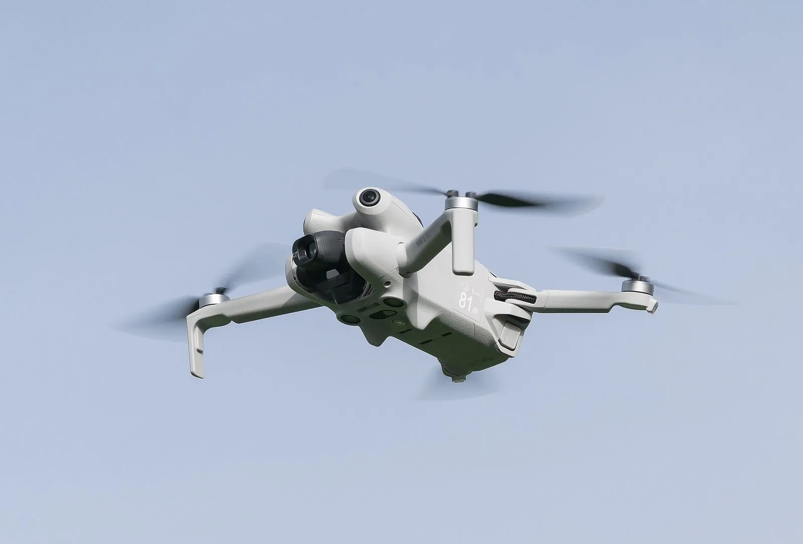 DJI Mini 4 Pro Fly More Combo, налёт 6 часов