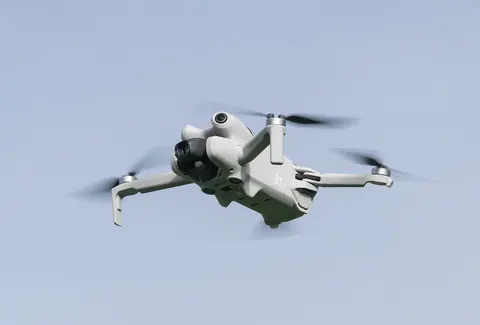 DJI Mini 4 Pro Fly More Combo, налёт 6 часов
