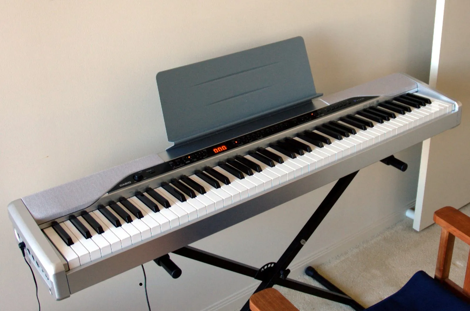 Цифровое пианино Casio Privia PX-S1100, 88 клавиш