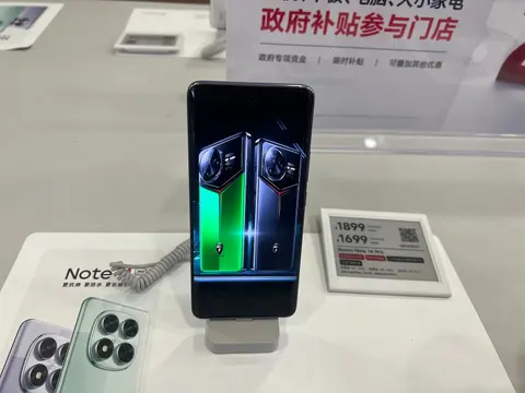 Redmi Note 13 Pro 8/256 ГБ, новый, запечатанный