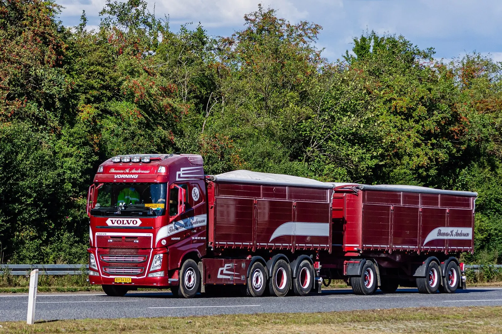 Volvo FH 460 седельный тягач 2018 г. — Фото 3 из 5