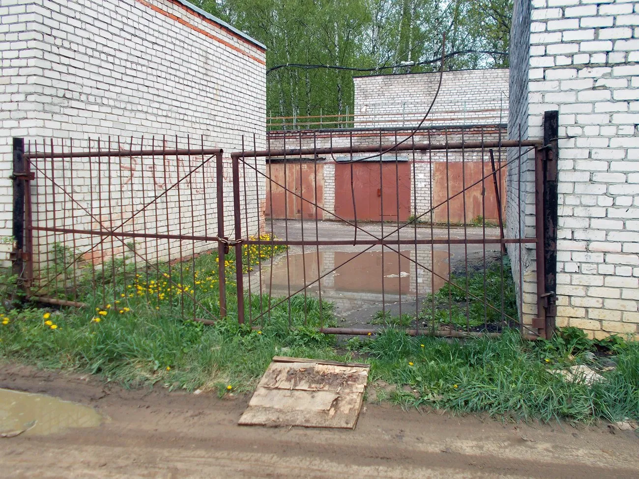 Тёплый гараж на 2 машины, 42 м², ГСК на Сарыарке