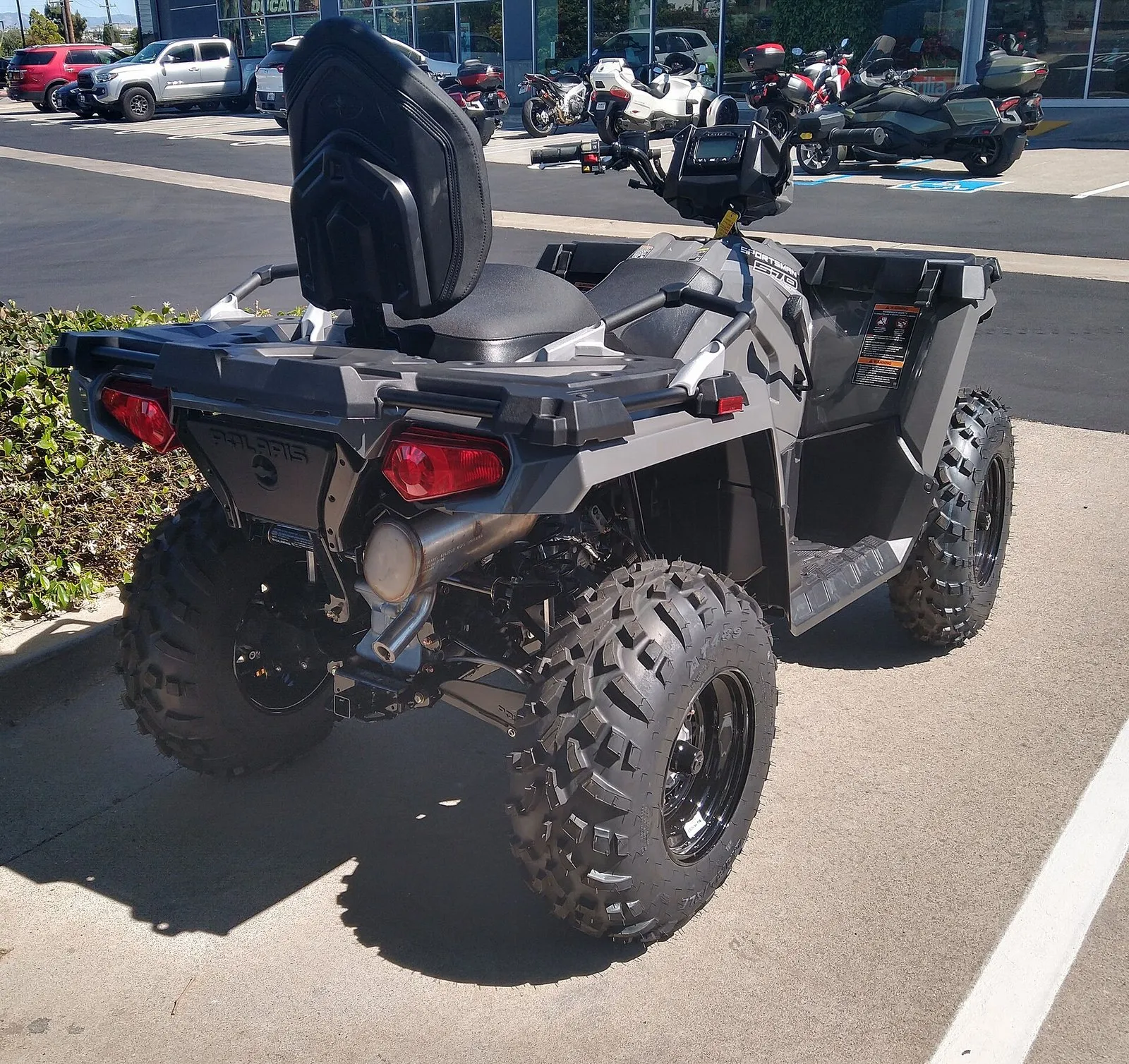 Квадроцикл CFMOTO CFORCE 600 2023 г., 4x4 — Фото 2 из 4