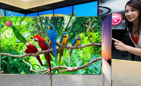 LG OLED 65″ C3, 4K 120 Гц, идеальное состояние