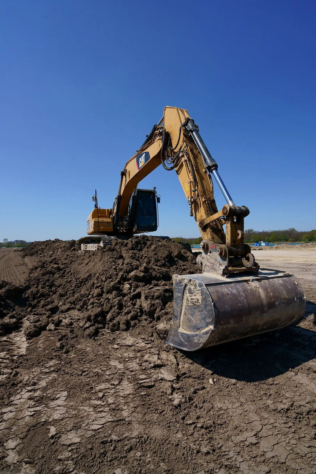Экскаватор гусеничный Caterpillar 320D 2014 г. — 5 фотоның 5-сі