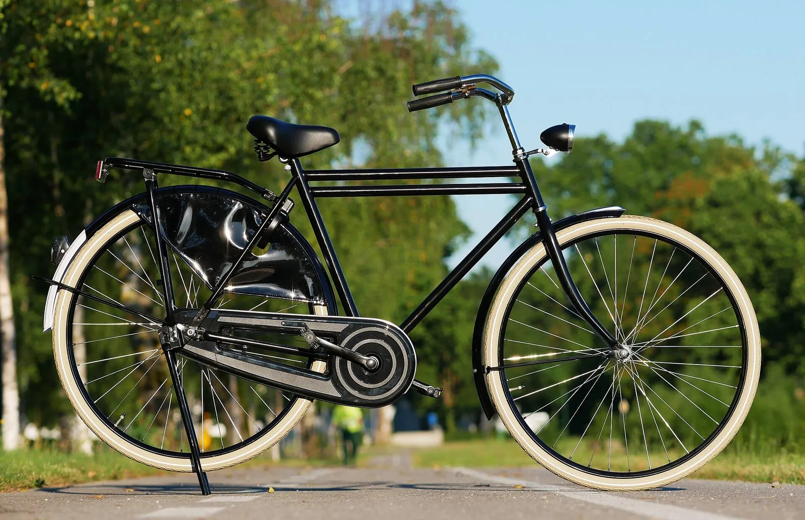 Городской велосипед Stels Navigator 28″ с корзиной — 4 фотоның 3-сі