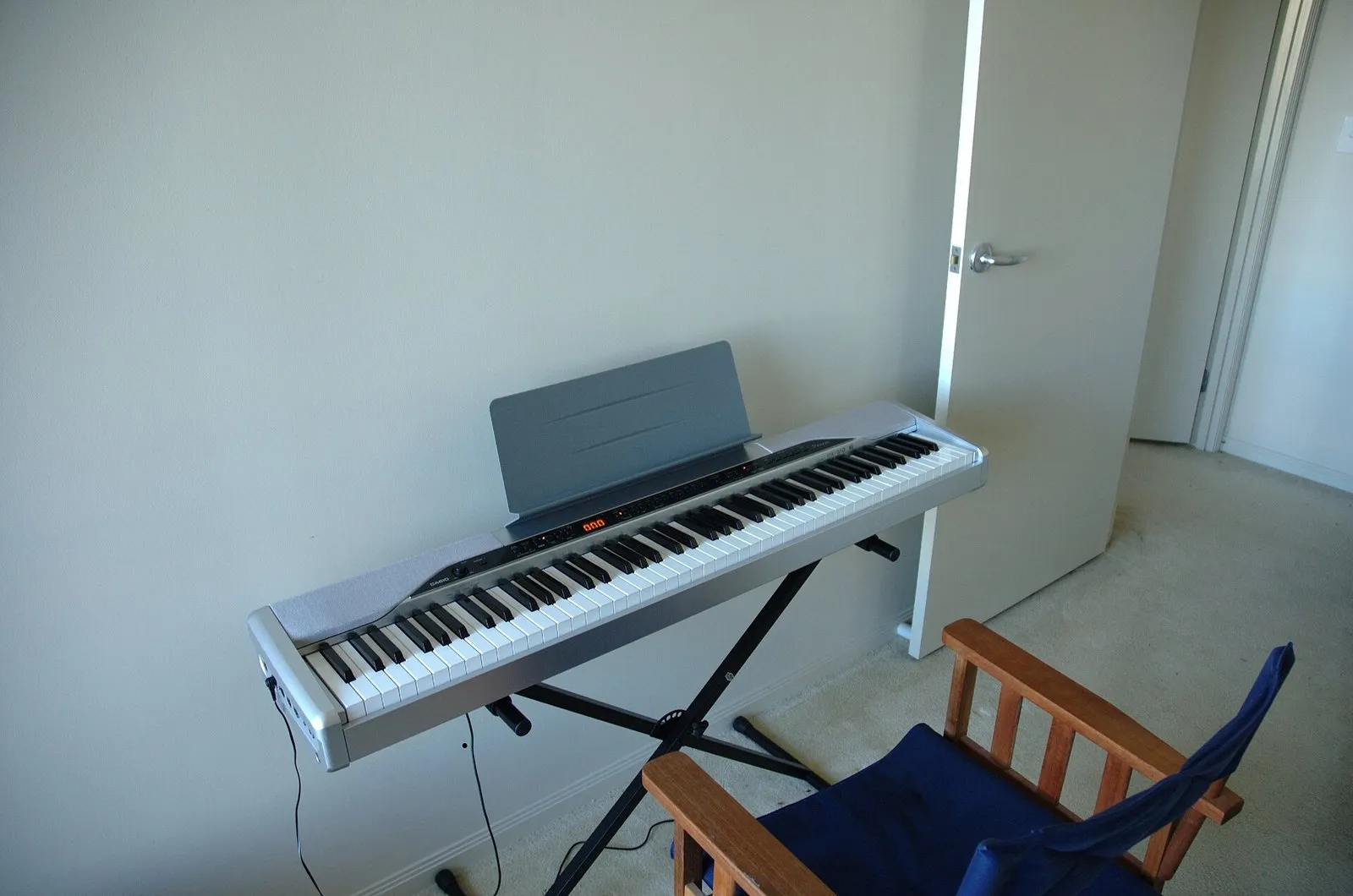 Цифровое пианино Casio Privia PX-S1100, 88 клавиш — 3 фотоның 2-сі