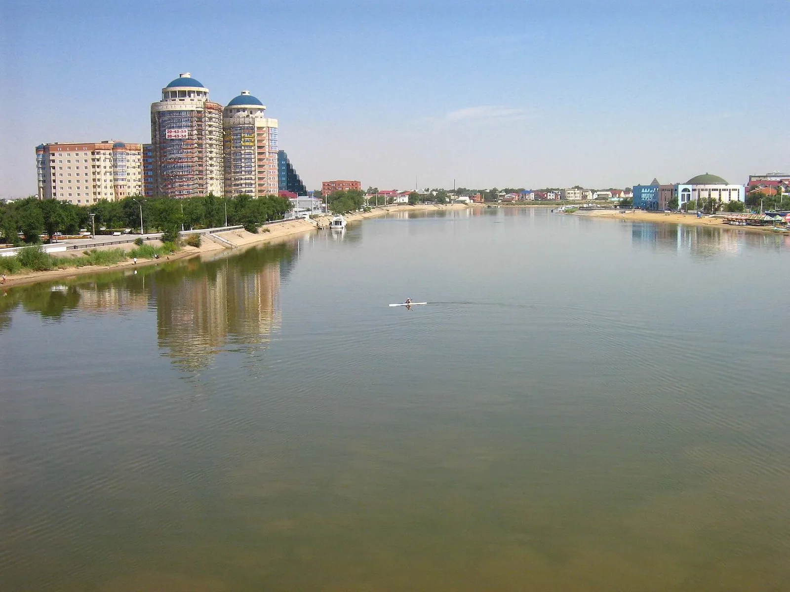 Студия 30 м², 3/9 этаж, мкр Нурсая, с мебелью