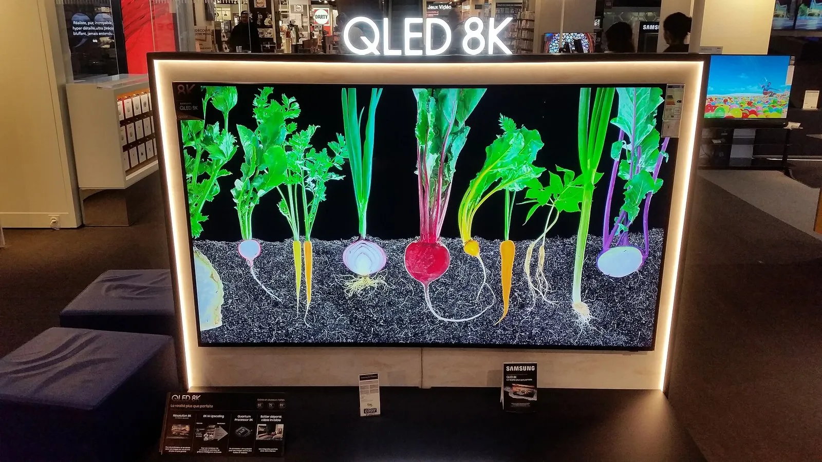 Телевизор Samsung QLED 55″ Q60C, 4K, Smart TV
