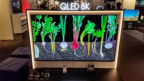 Телевизор Samsung QLED 55″ Q60C, 4K, Smart TV