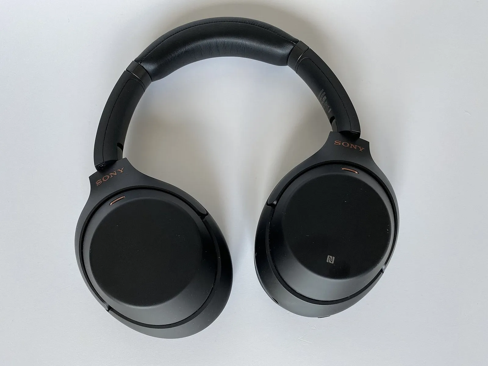 Наушники Sony WH-1000XM5, чёрные, шумоподавление — Фото 4 из 4