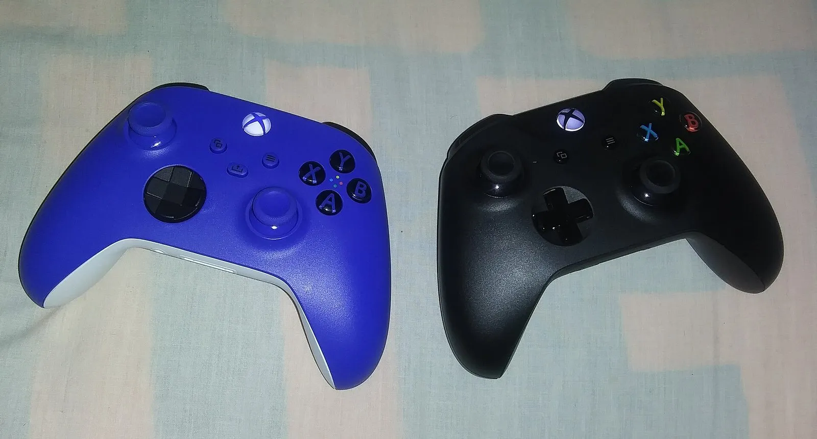 Xbox Series X 1 ТБ + геймпад, Game Pass — 4 фотоның 3-сі
