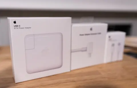 Оригинальный адаптер Apple 20W USB-C, новый