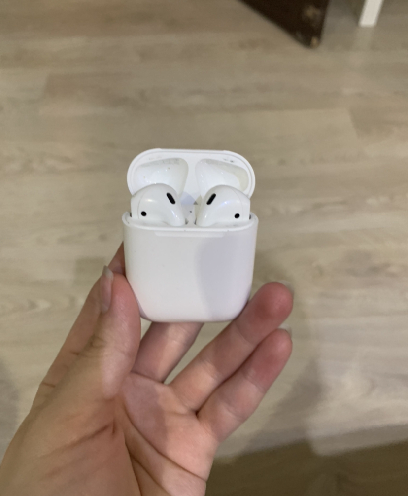 Наушники Apple Airpods MV7N2RU/A (White) в Алматы - цены, купить в ...