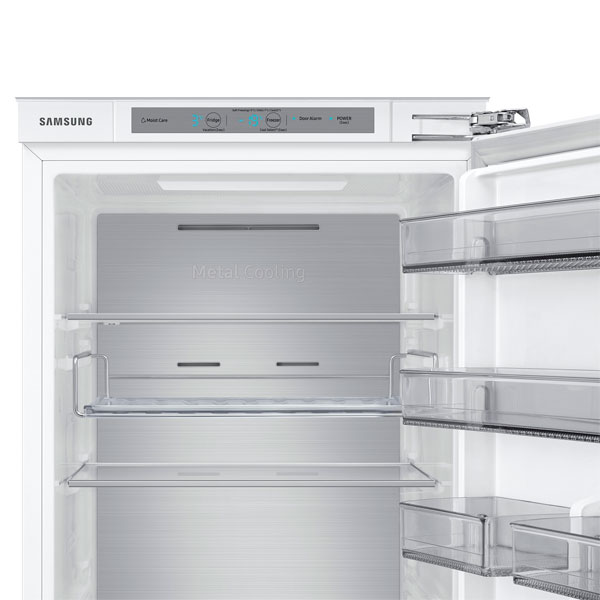 Встраиваемый холодильник Samsung BRB307154WW/WT