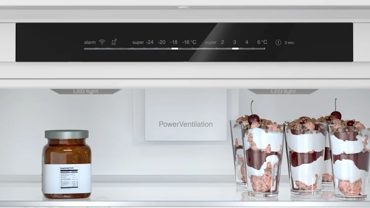 Встраиваемый холодильник Bosch KBN96ADD0 White  - фото 3