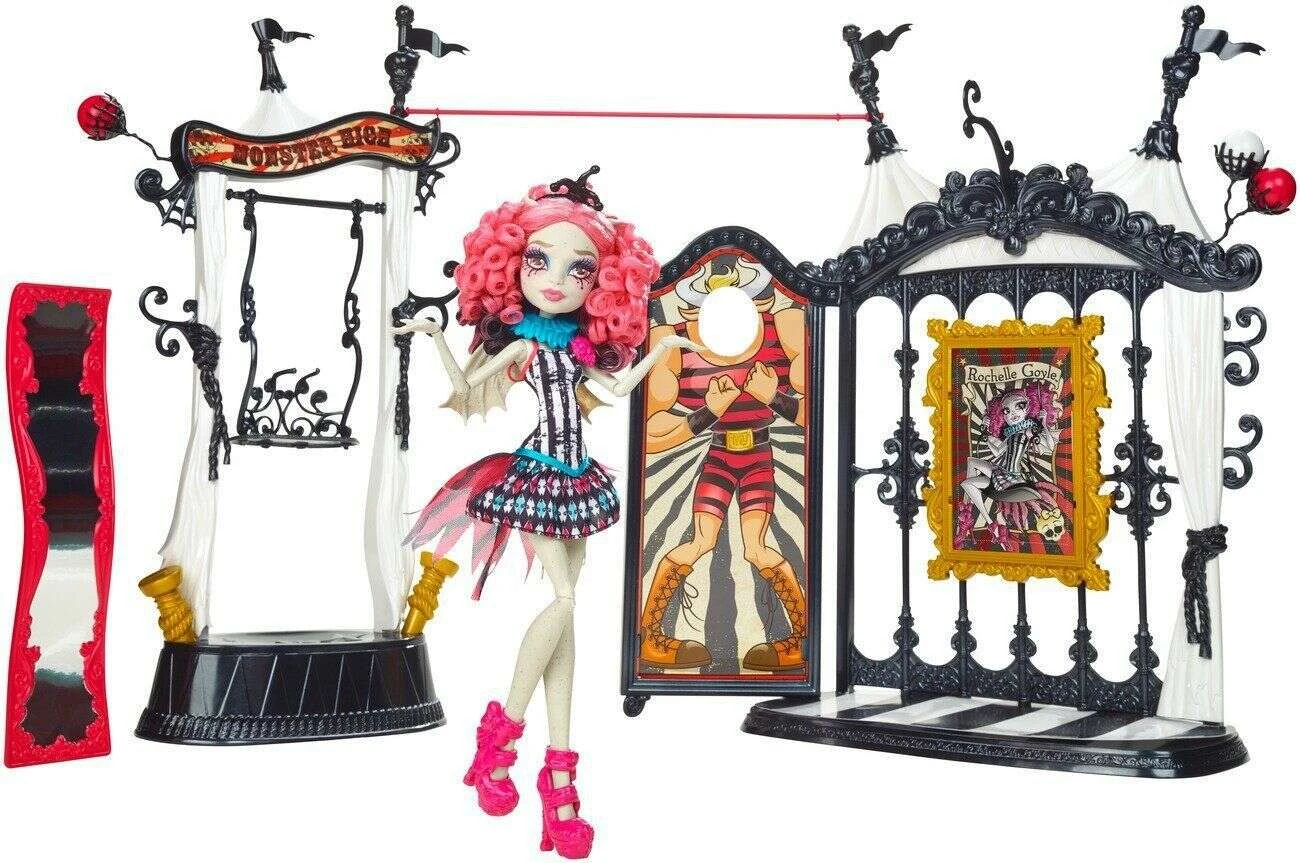 Кукла Monster High Серия "Шапито" Кукла с аксессуарами (CHW68)