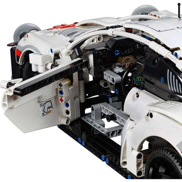 Конструктор Lego Porsche 911 RSR Technic 42096