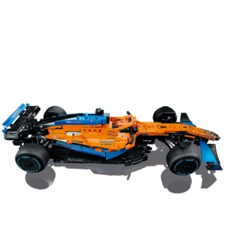 Конструктор LEGO Гоночный автомобиль McLaren Formula 1 42141 / 1431 деталь
