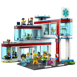 Конструктор LEGO Больница CITY 60330 / 816 деталей