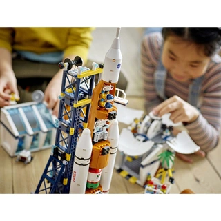 Конструктор LEGO Космодром CITY 60351 / 1010 деталей