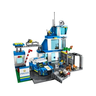 Конструктор LEGO Полицейский участок CITY 60316 / 668 деталей