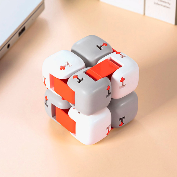 Кубик-конструктор Xaiomi Mitu Fidget Cube Plus / 33 детали