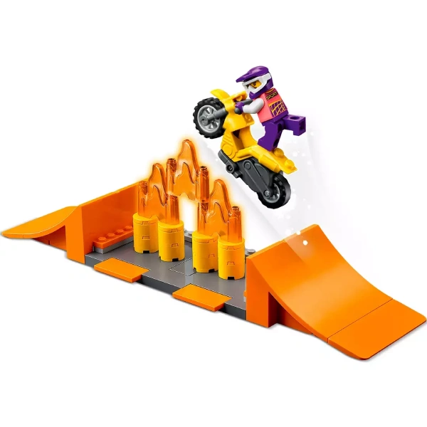 Конструктор LEGO City Парк каскадёров (60293) / 170 деталей - фото 5