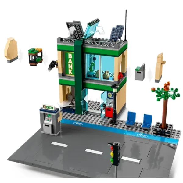 Конструктор LEGO City Полицейская погоняв банке (60317) / 915 деталей - фото 7