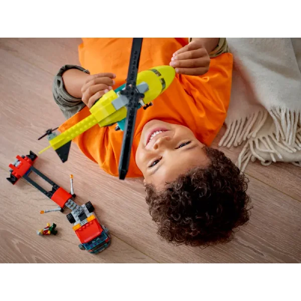 LEGO  конструкторы City Құтқару тікұшағына арналған  жүк көлігі  (60343) / 215 деталь - фото 7