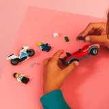 Конструктор LEGO Город Полицейская погоня на мотоцикле (60392) / 59 деталей - фото 8