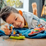 Конструктор LEGO Город Пожарная лодка (60373) / 144 детали - фото 5