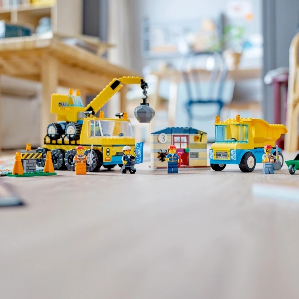 Конструктор LEGO City Строительный грузовик и шаровидный кран-таран (60391) / 235 деталей - фото 3