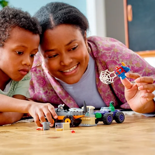 Конструктор LEGO Marvel Битва Халка против Носорога 10782 /110 деталей - фото 9