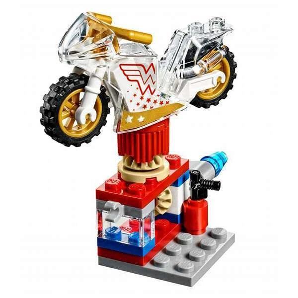 Конструктор Lego Super Hero Girls Дом Чудо-женщины 41235 - фото 5