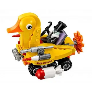 Конструктор Lego Batman Movie: Бэтмен Нападение на Бэтпещеру 70909