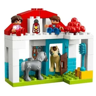 Конструктор Lego Duplo Town Игрушка Дупло Конюшня на ферме 10868