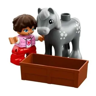 Конструктор Lego Duplo Town Игрушка Дупло Конюшня на ферме 10868