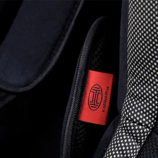 Автокресло Heyner MultiFix Twist группа 0-1 (0-18кг) Black