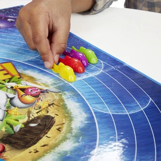 Настольная игра Hasbro Акулья охота