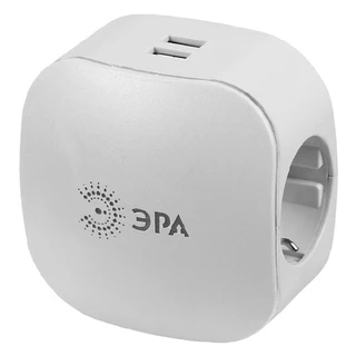 Тройник ЭРА SP-3e-USB-2A White