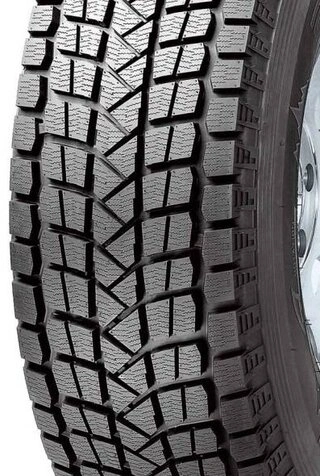 Шина Maxxis SS-01 Presa SUV 245/45 R20 99Q зимняя 
