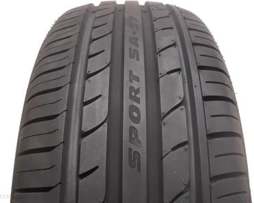 Goodride SA37 245/40 R19 98Y 