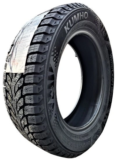 Kumho WInterCraft WI32 235/45 R18 98T шипуемая 
